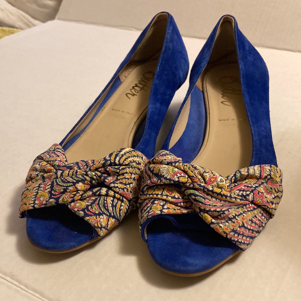 Blue suede open toe 1 inch Butter made in Italy wedges